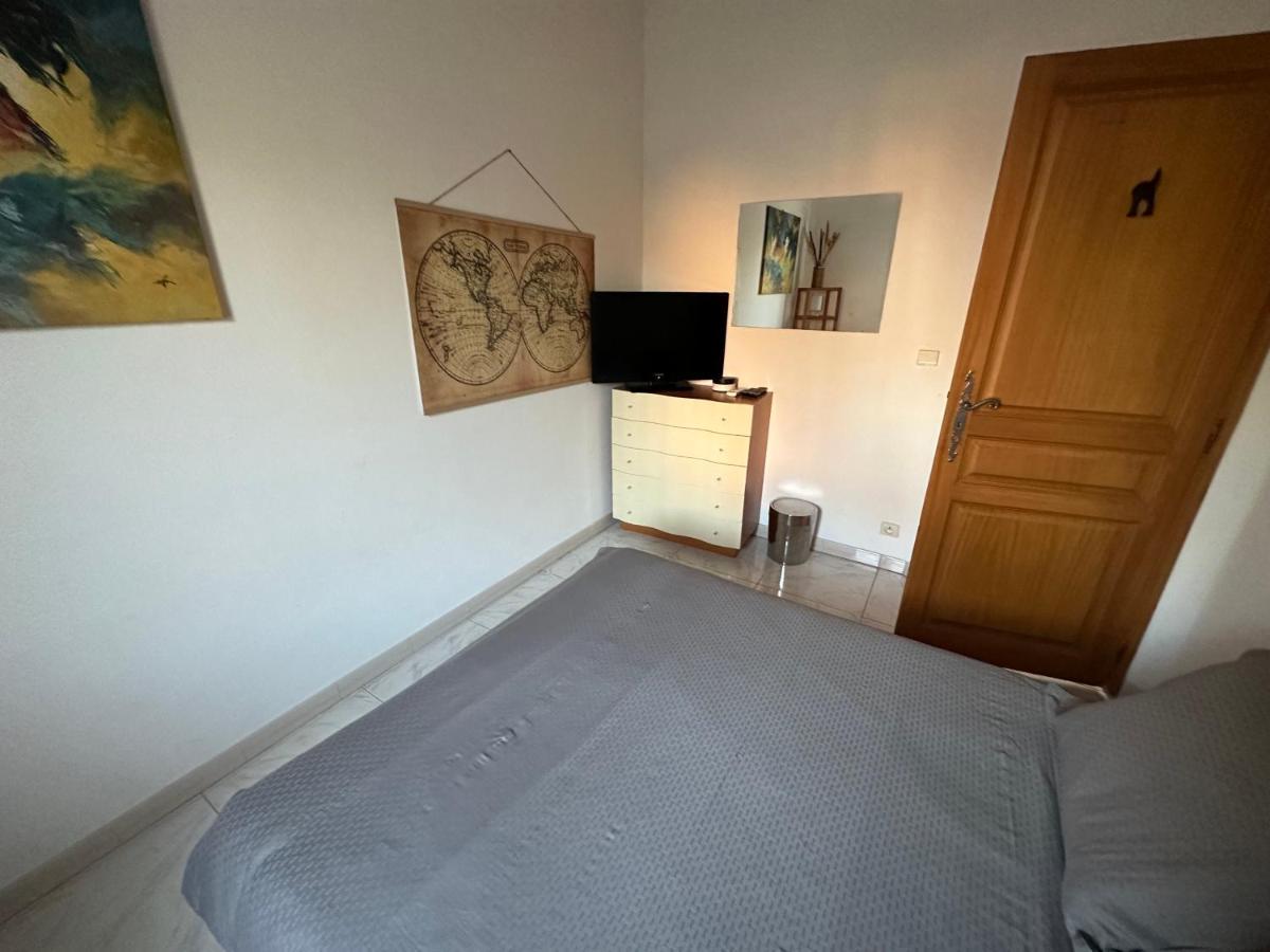 Chambre Prive Avec Sdb Privative Ле-Канне Экстерьер фото
