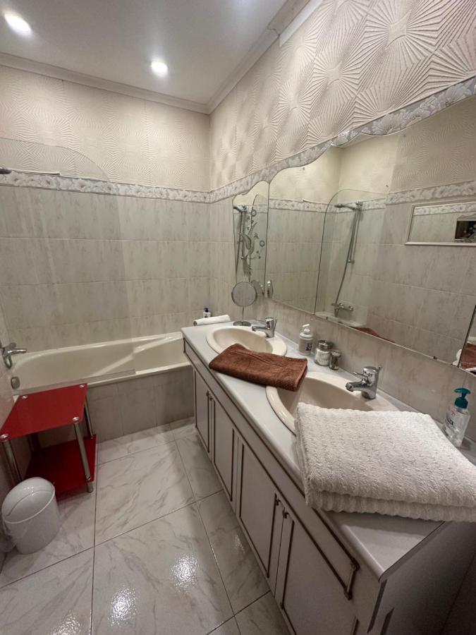 Chambre Prive Avec Sdb Privative Ле-Канне Экстерьер фото